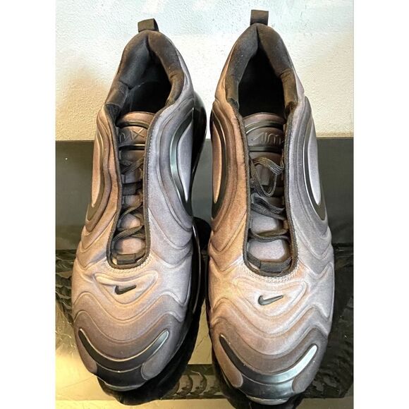 Nike Air Max 720 Total Eclipse A02924-004 Mem’s Sneaker Sjoes Size 10.5 Low - Picture 2 of 12